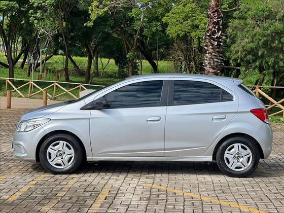 CHEVROLET ONIX 1.0 MPFI JOY 8V FLEX 4P MANUAL